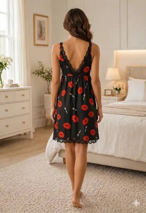 Flairyx Midnight Kiss Nightdress
